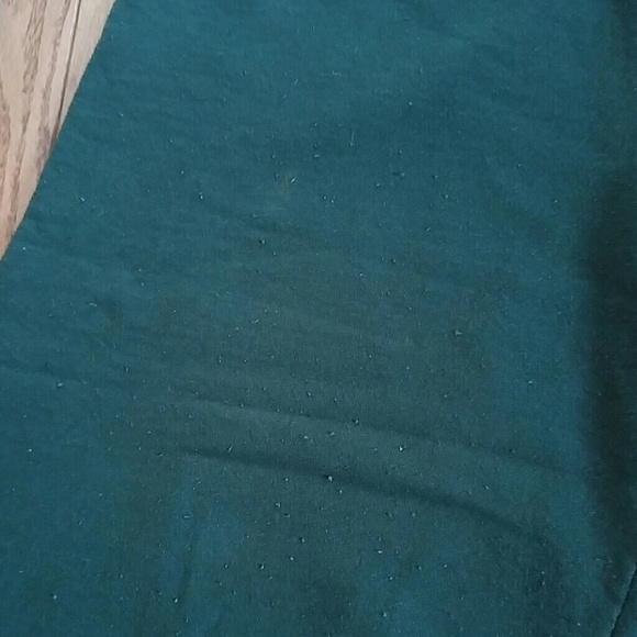 ♦ 3 for $15 University of Delaware Jeweled Sweats - Picture 5 of 8